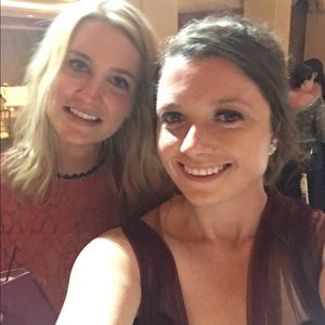 Meet your Posher, Elizabeth